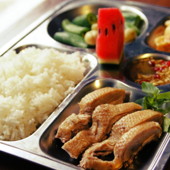 Dịch vụ cung cấp suất ăn công nghiệp uy tín, đảm bảo
