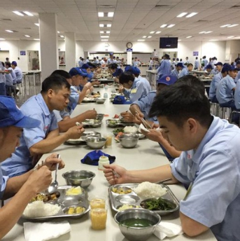 Suất ăn công nghiệp Đồng Nai – Cam kết chất lượng tại Mai Hải Minh
