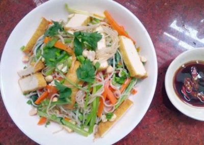 bún gạo xào chay