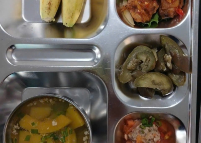 Cơm Gà ram - xíu mai